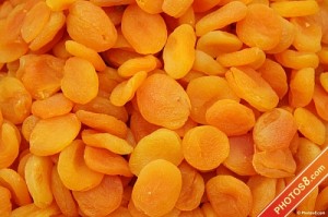Dehydrating Apricots